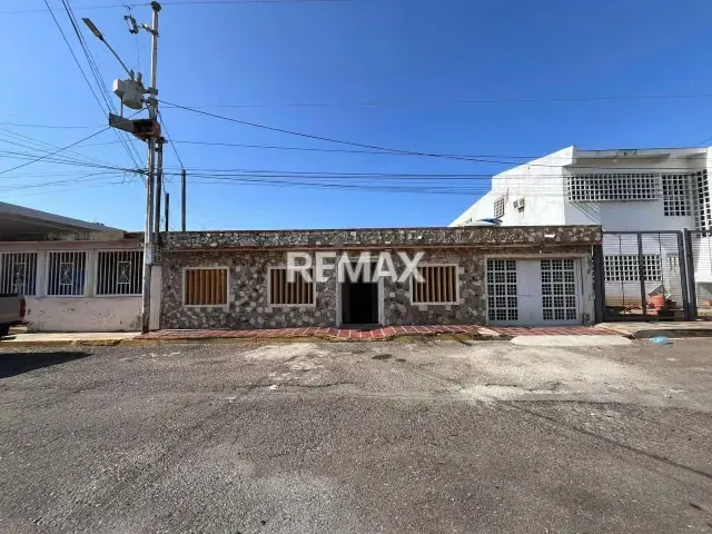 Casa en Urb. Los Modines