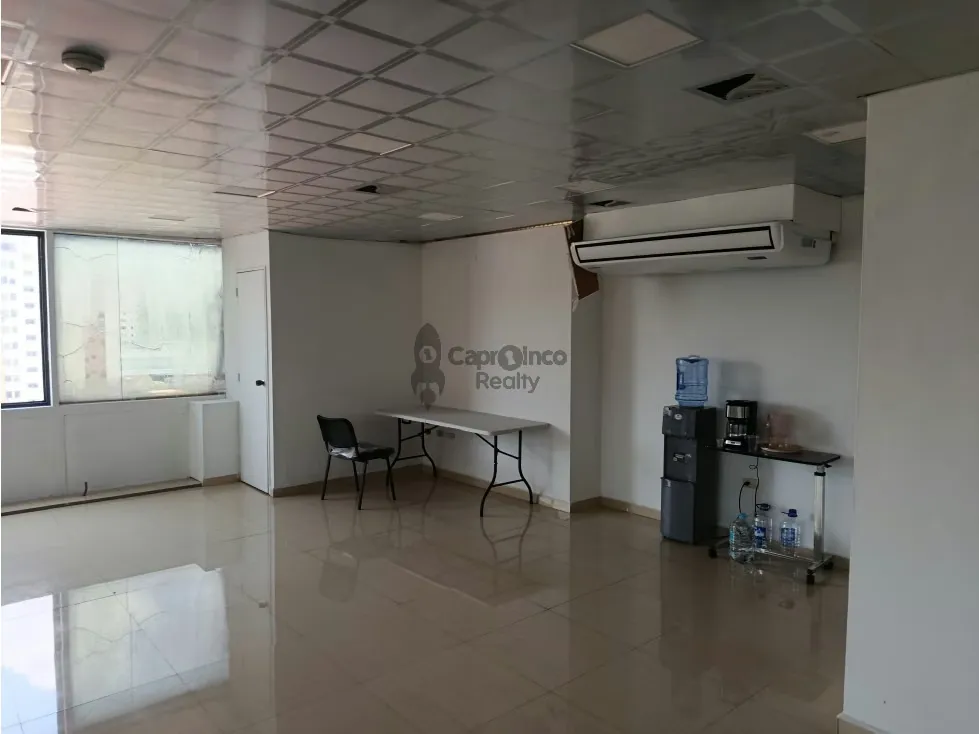 Alquiler oficina amplia Torre Camoruco - 4