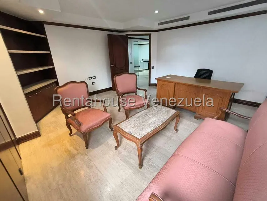 Local Comercial en Alquiler en El Rosal, Distrito Metropolitano - 17