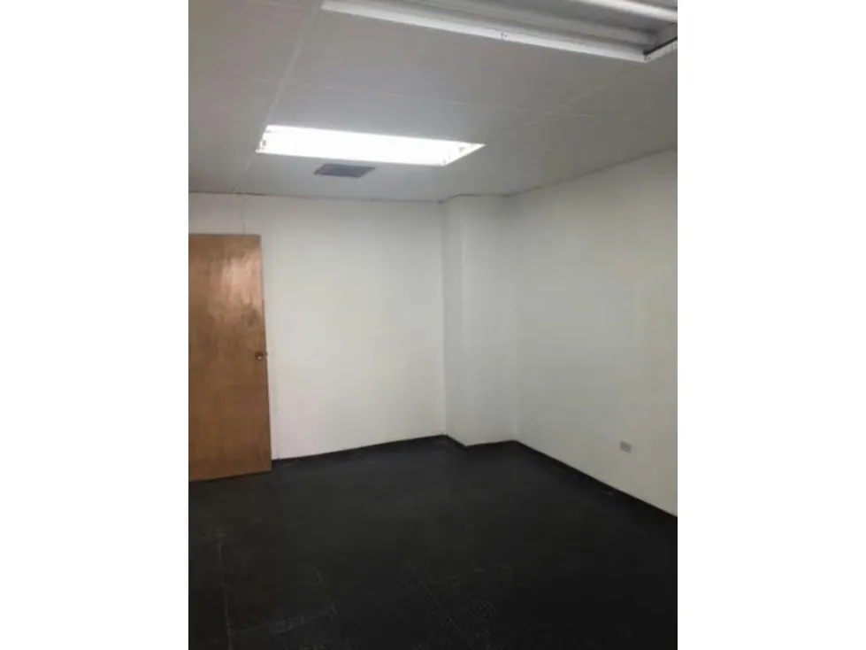Se vende oficina 96m2 Sabana Grande 1733 - 3