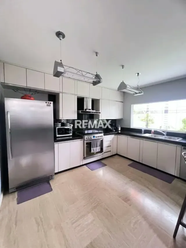 EN VENTA HERMOSA CASA EN URB. MAÑONGO NAGUANAGUA - 6