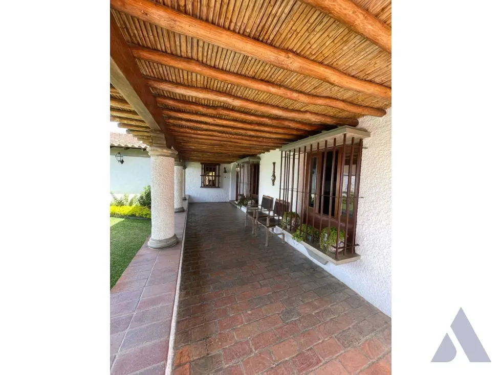 Se vende casa 598m2 La Lagunita 1004 - 2