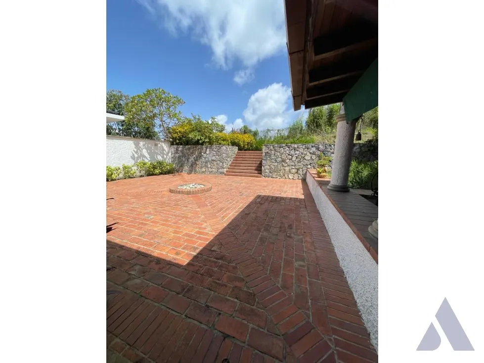 Se vende casa 598m2 La Lagunita 1004 - 17