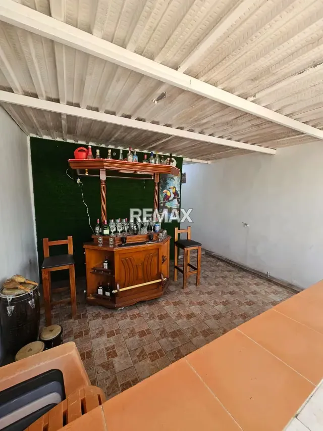 Casa en Venta en Los Flores de Catia, 3 niveles, 397m2 - 16