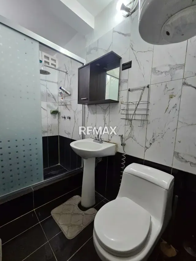 Casa en Venta en Los Flores de Catia, 3 niveles, 397m2 - 3