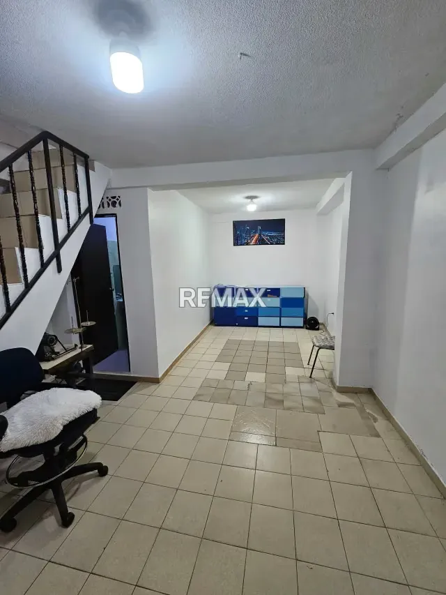 Casa en Venta en Los Flores de Catia, 3 niveles, 397m2 - 6