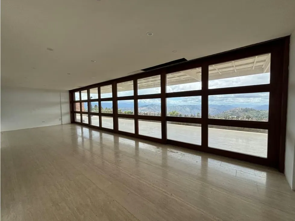 Se vende casa 2400m² 6h+2s/9b+2s/8p Alto Hatillo - 12