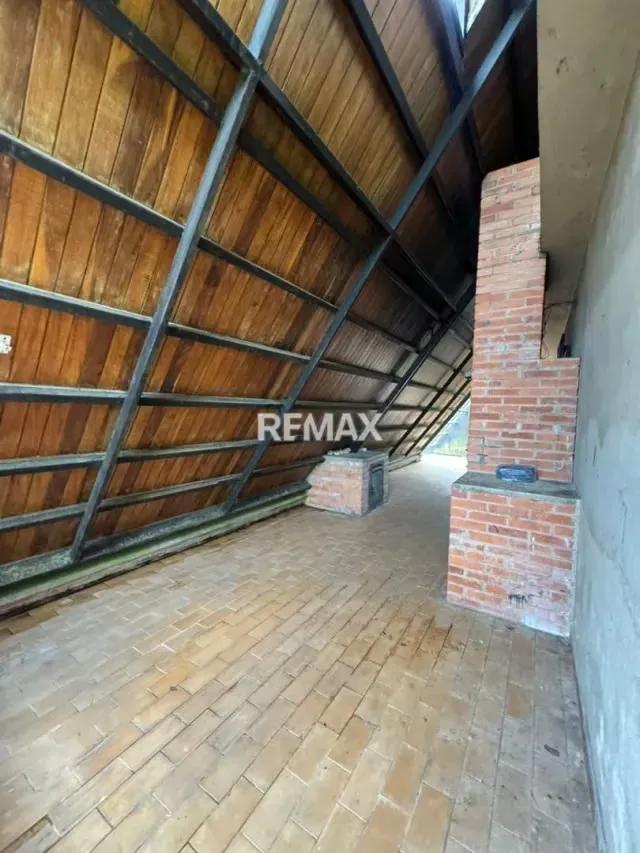 VENDO CHALET EN CUBIRO - 3