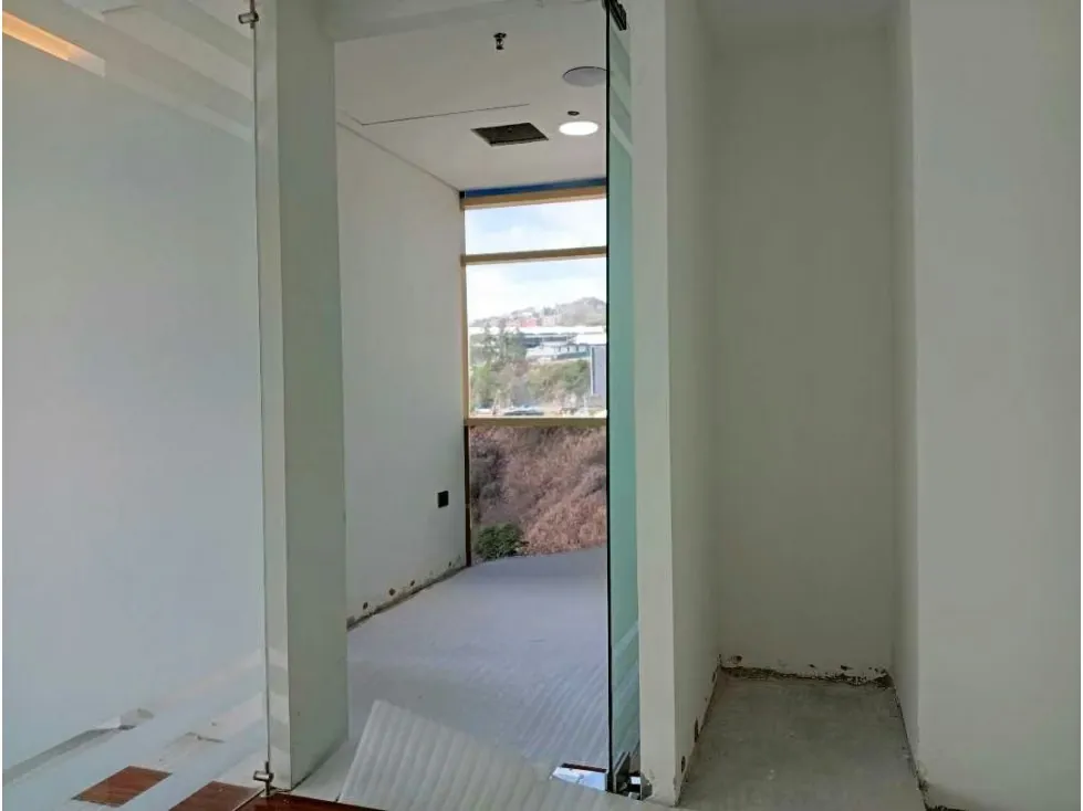 Alquilo local en PB 79m2 Torre Xpress Macaracuay 8773 - 6