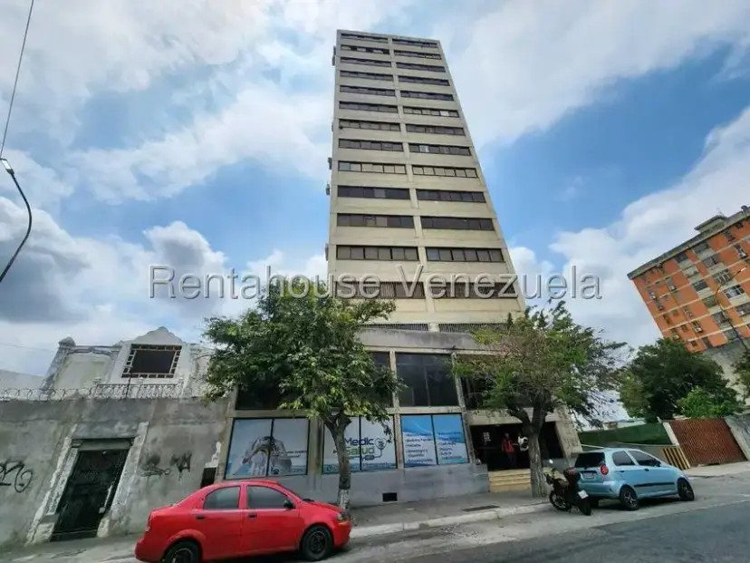 Comercial (Oficina) en Venta en Centro, Lara
