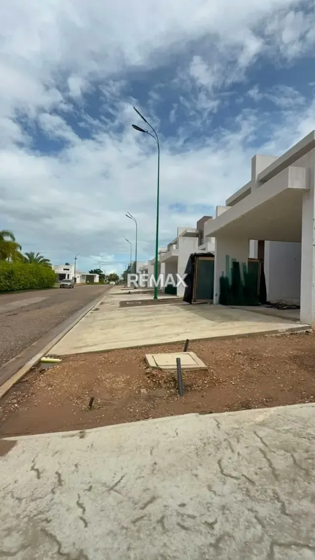 En Venta Town House en Urb. San Miguel Country Club, Sector Tipuro - 5