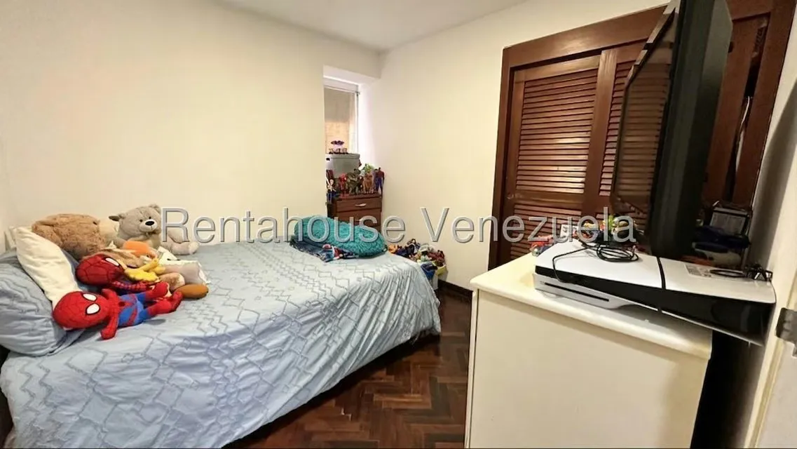 Apartamento (1 Nivel) en Venta en La Tahona, Distrito Metropolitano - 12