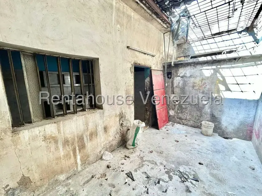 Local Comercial en Venta en Centro, Lara - 15