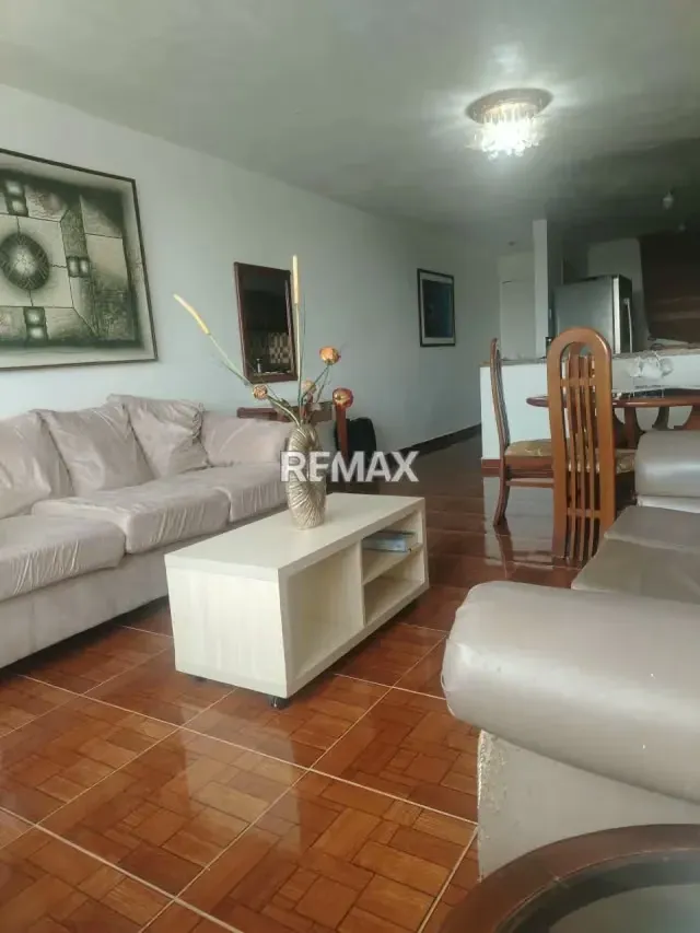 Se vende Apartamento en el Conjunto Residencial Adriana, Avenida Libertador, Maturín - 2