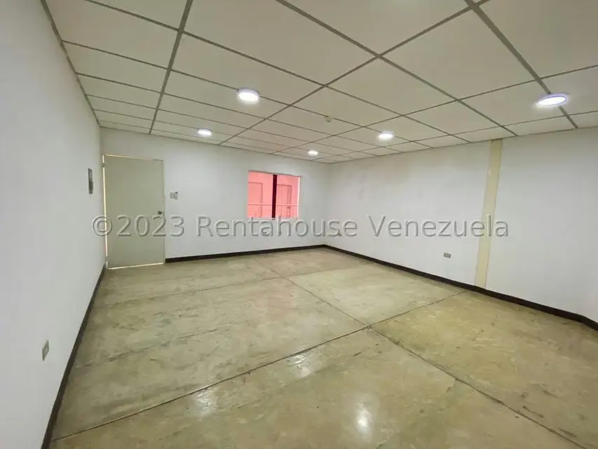 Oficina en Alquiler en Centro, Lara - 11