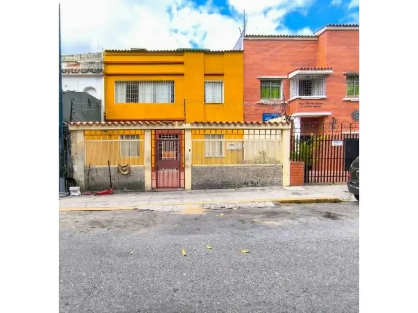 CASA EN VENTA EN SAN BERNARDINO