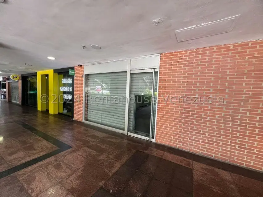 Local Comercial en Alquiler en El Cafetal, Distrito Metropolitano - 4