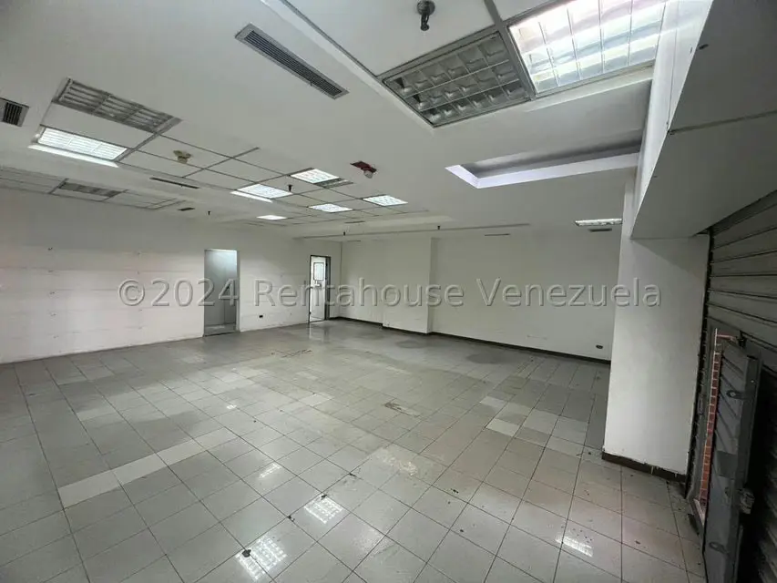 Local Comercial en Alquiler en El Cafetal, Distrito Metropolitano - 7