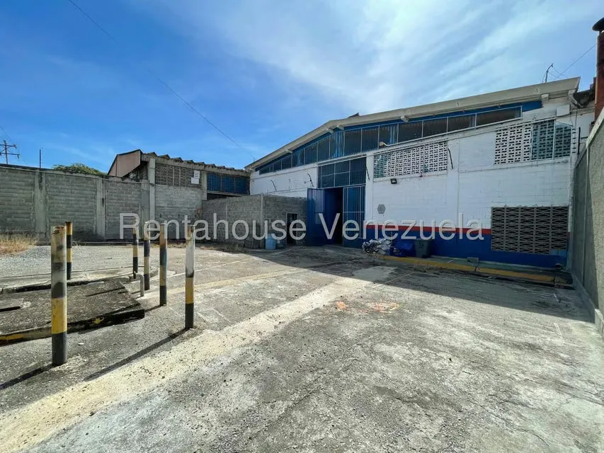 Negocios y Empresas (Mayorista y Distribucion) en Venta en Zona Industrial 2, Lara - 41