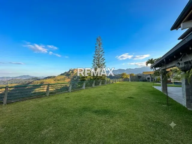 Casa en venta - La Lagunita Country Club (calle cerrada) - 3