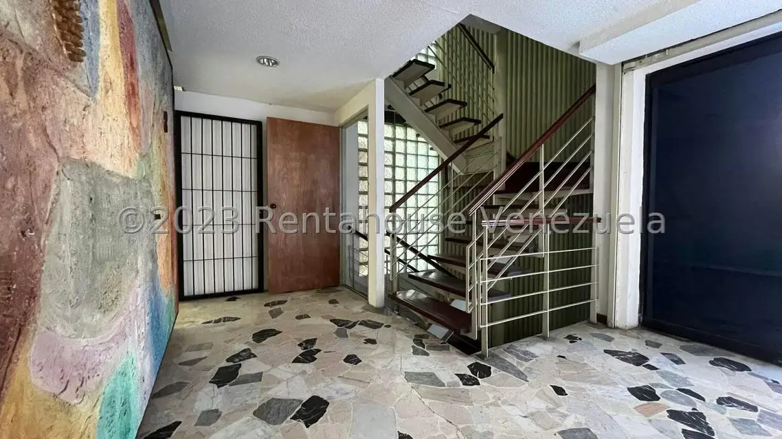 Edificio en Venta en Bello Monte, Distrito Metropolitano - 2