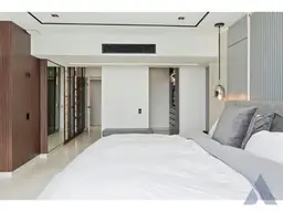 View 10