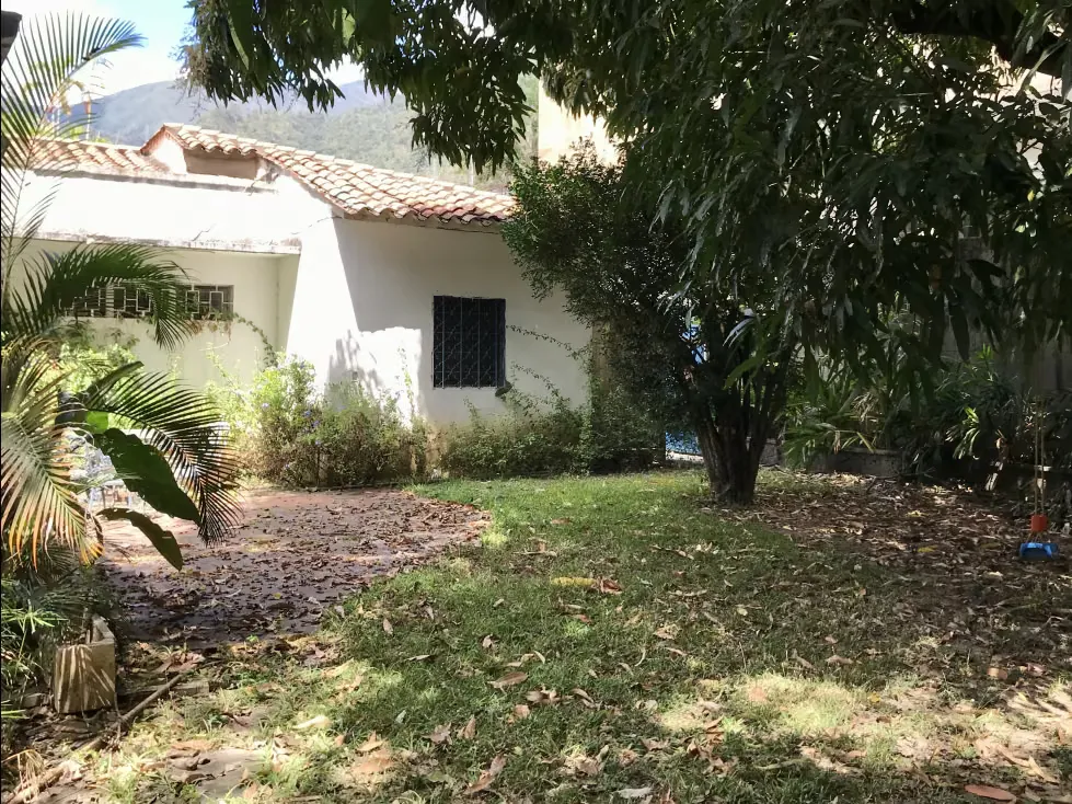 Se vende casa 350m2 Altamira 3625 - 9