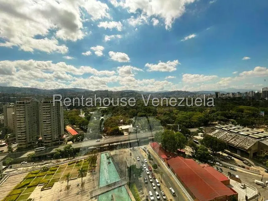 Oficina en Venta en Los Dos Caminos, Distrito Metropolitano - 14