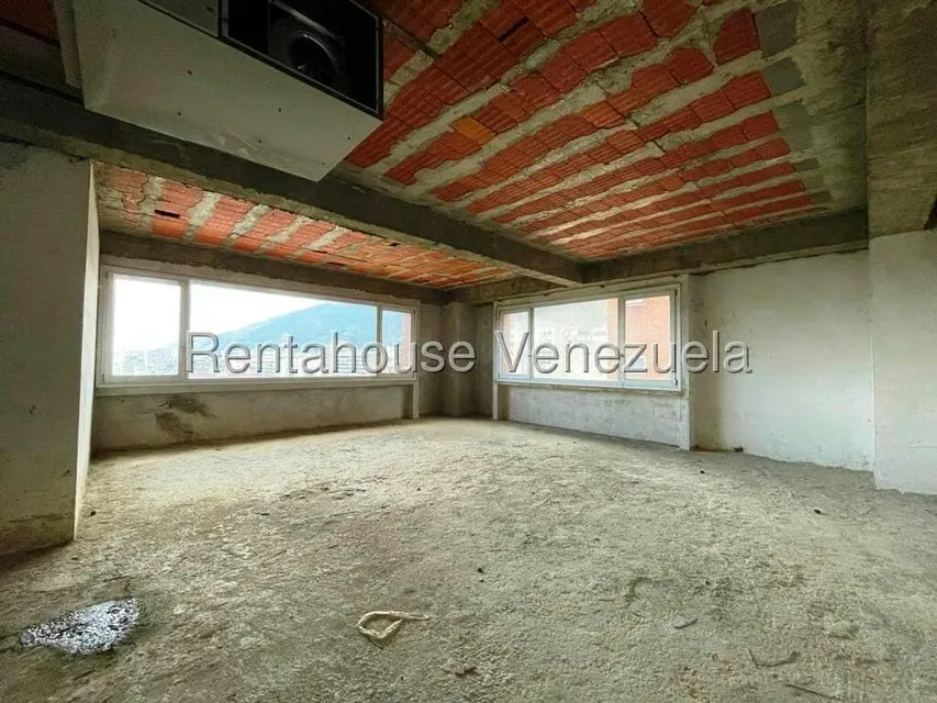 Oficina en Venta en Los Dos Caminos, Distrito Metropolitano - 15
