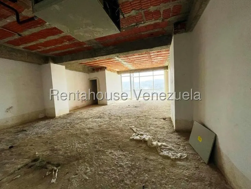 Oficina en Venta en Los Dos Caminos, Distrito Metropolitano - 26