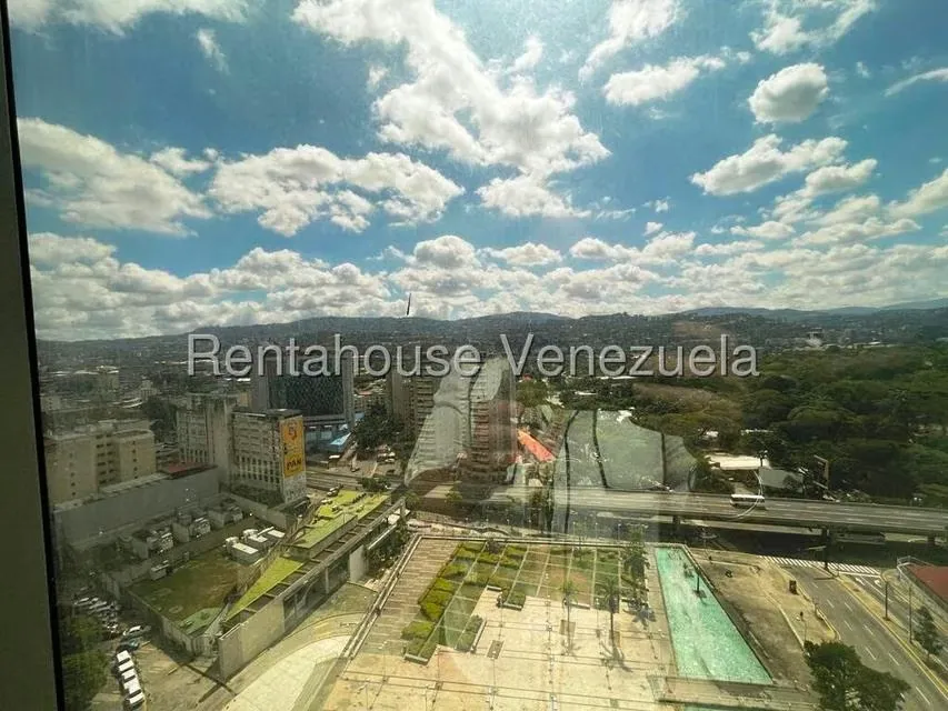 Oficina en Venta en Los Dos Caminos, Distrito Metropolitano - 29
