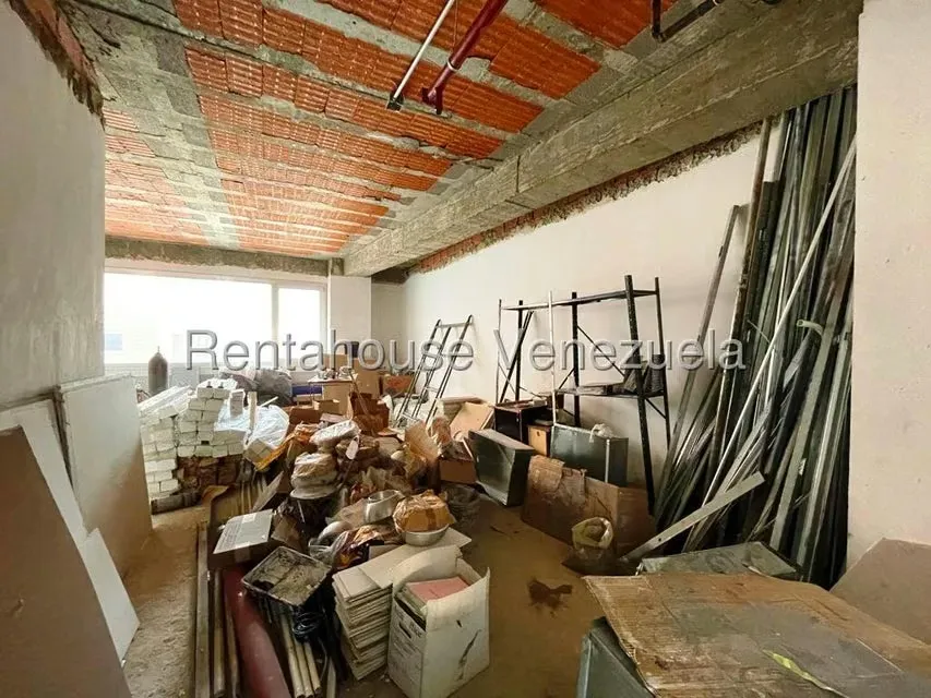 Oficina en Venta en Los Dos Caminos, Distrito Metropolitano - 30
