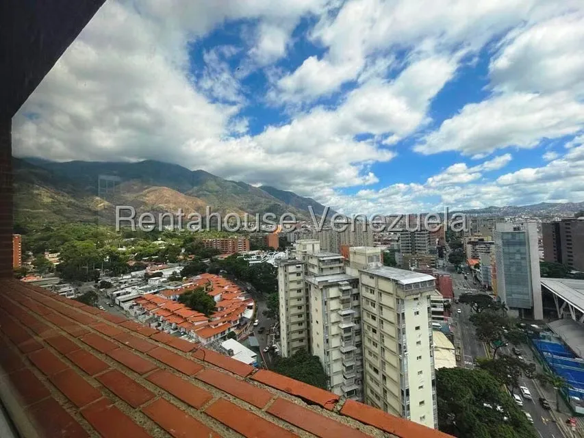 Oficina en Venta en Los Dos Caminos, Distrito Metropolitano - 33