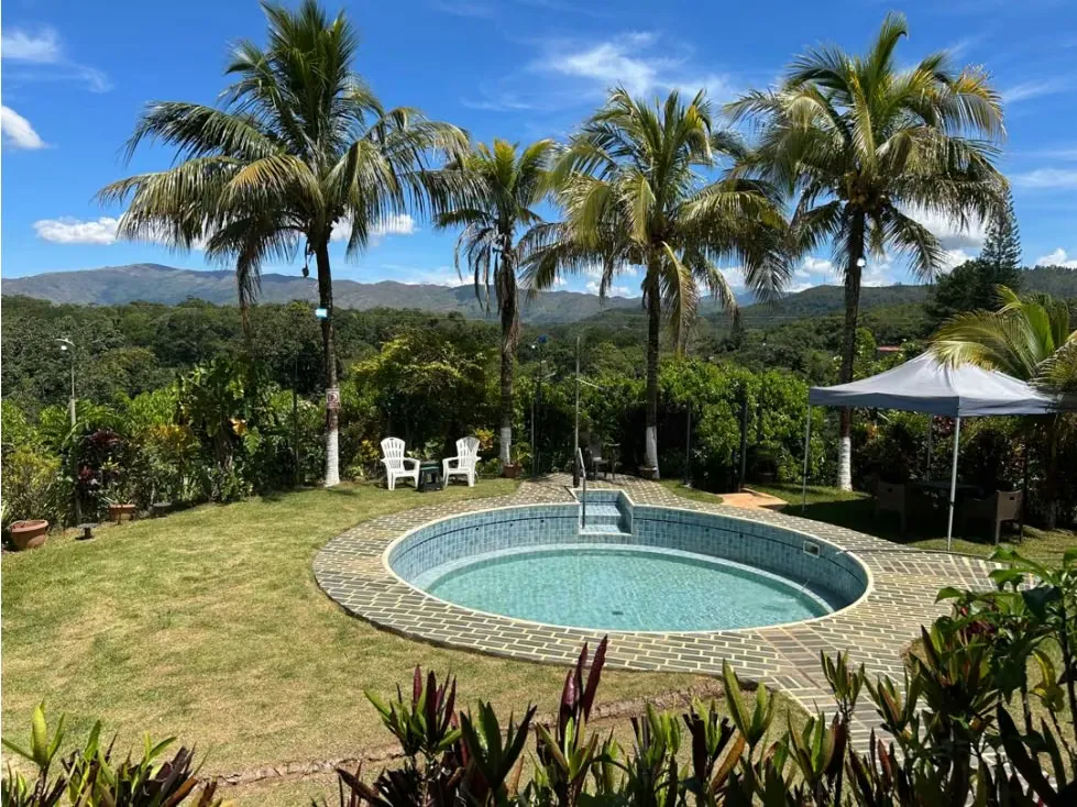 En venta Casa Campestre con Terreno en Bejuma Proyecto de Posada - 2
