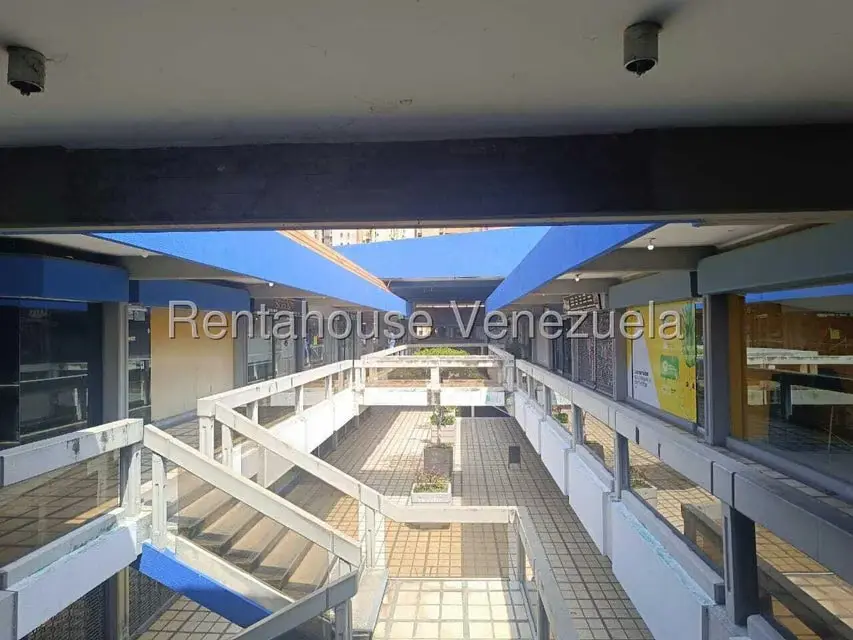 Local Comercial en Venta en Avenida Bermudez, Aragua - 2
