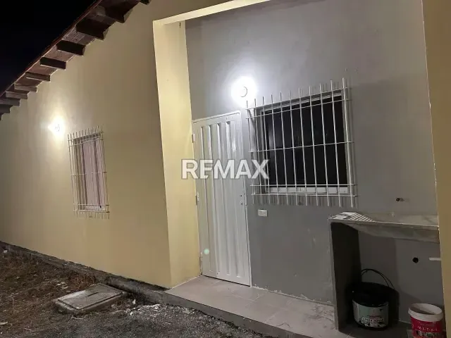 VENDO CASA EN MIRAFLORES - 3
