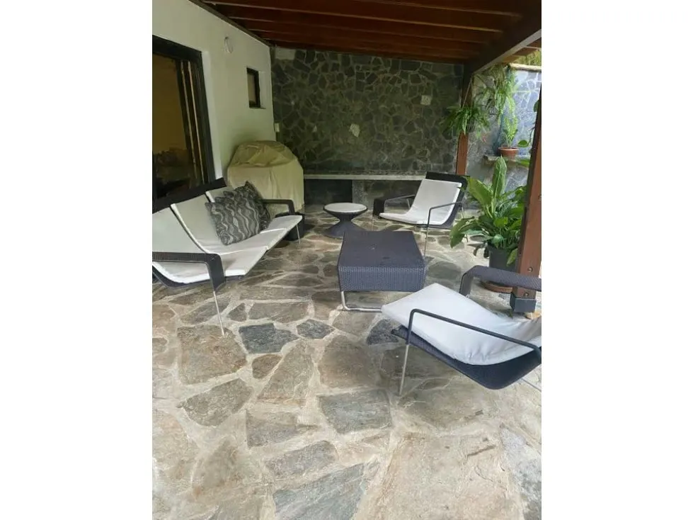 Vendo PB 300m2 3h/3b/2p Alto Hatillo 3288 - 3