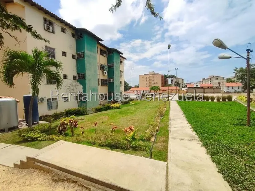 Apartamento (1 Nivel) en Venta en Patarata, Lara