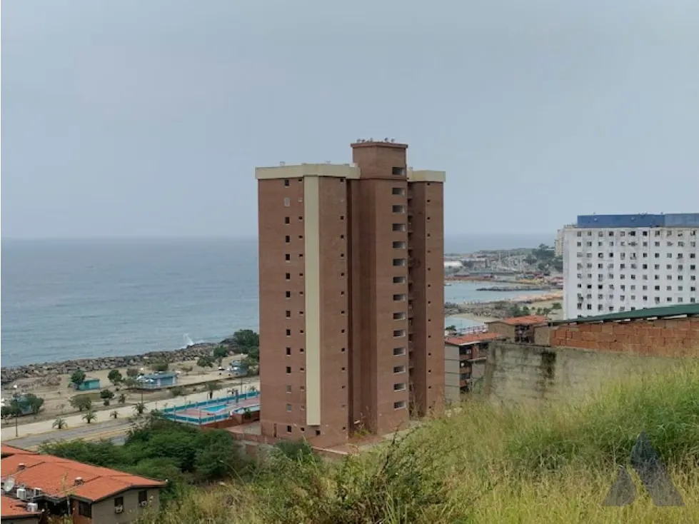 Se vende terreno 3246m2 La Llanada-Vargas 7926 - 9