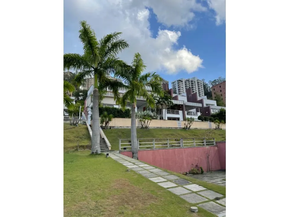 Apartamento triplex de 680m2 en venta en Los Naranjos Country House - 15