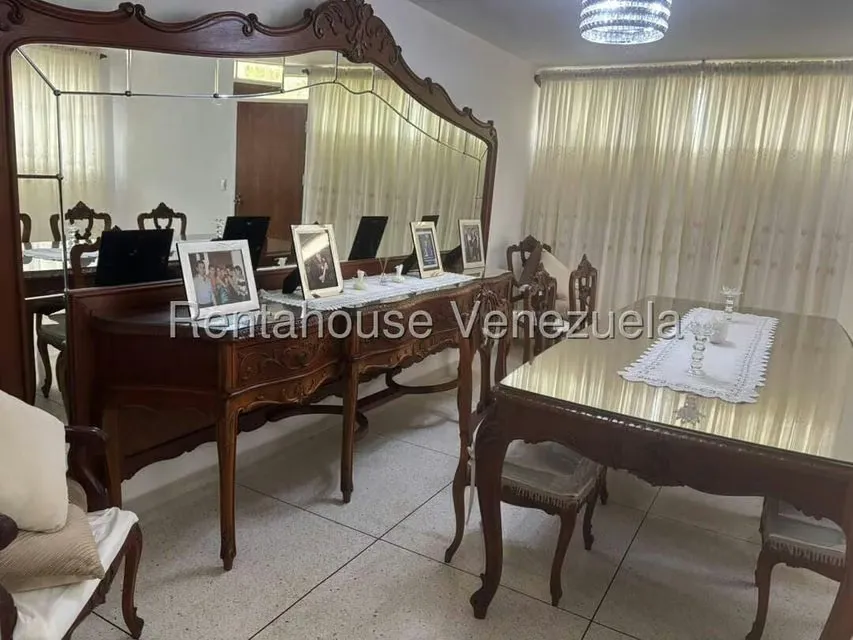 Casa (Duplex) en Venta en La Boyera, Distrito Metropolitano - 3