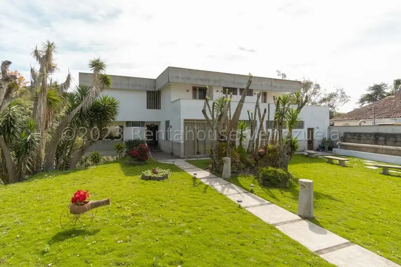 Casa (Multipes Niveles) en Venta en Club de Campo, Miranda
