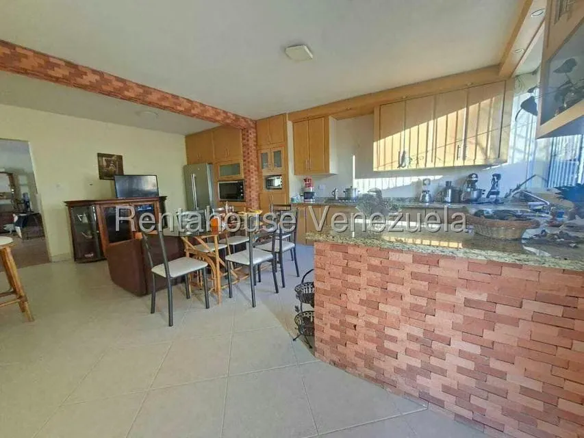 Casa (Multipes Niveles) en Venta en Municipio Carrizal, Miranda - 11