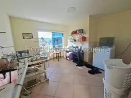 View 16