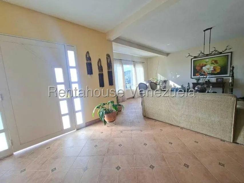Casa (Multipes Niveles) en Venta en Municipio Carrizal, Miranda - 23