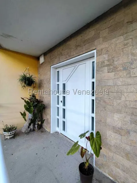 Casa (Multipes Niveles) en Venta en Municipio Carrizal, Miranda - 28