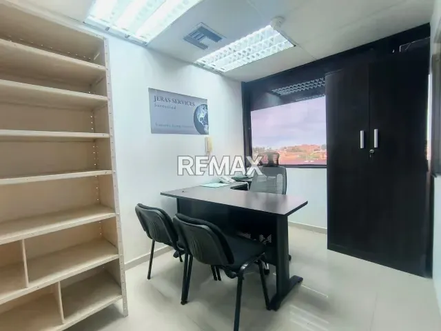 OFICINA EN ALQUILER EN EL CENTRO COMERCIAL PALMA REAL, SECTOR TIPURO, MATURÍN - 3