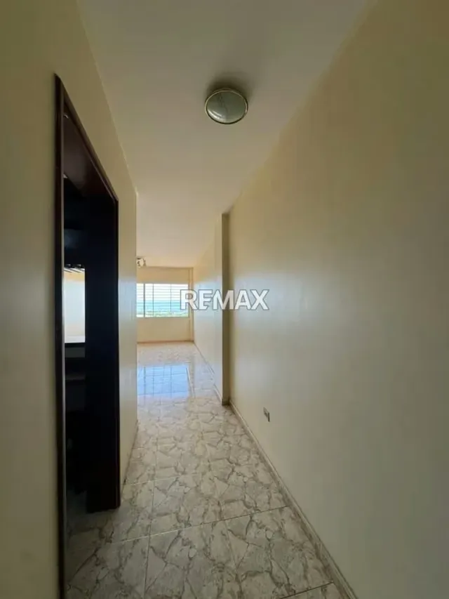 APARTAMENTO EN RESIDENCIAS COSTA DEL SOL EN AV EL MILAGRO - 13