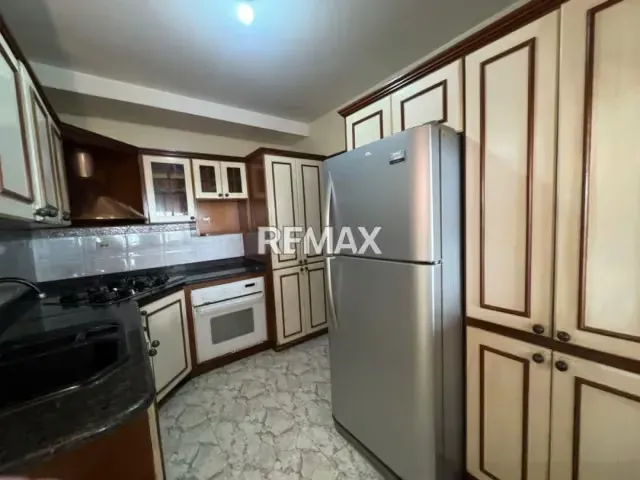 APARTAMENTO EN RESIDENCIAS COSTA DEL SOL EN AV EL MILAGRO - 6