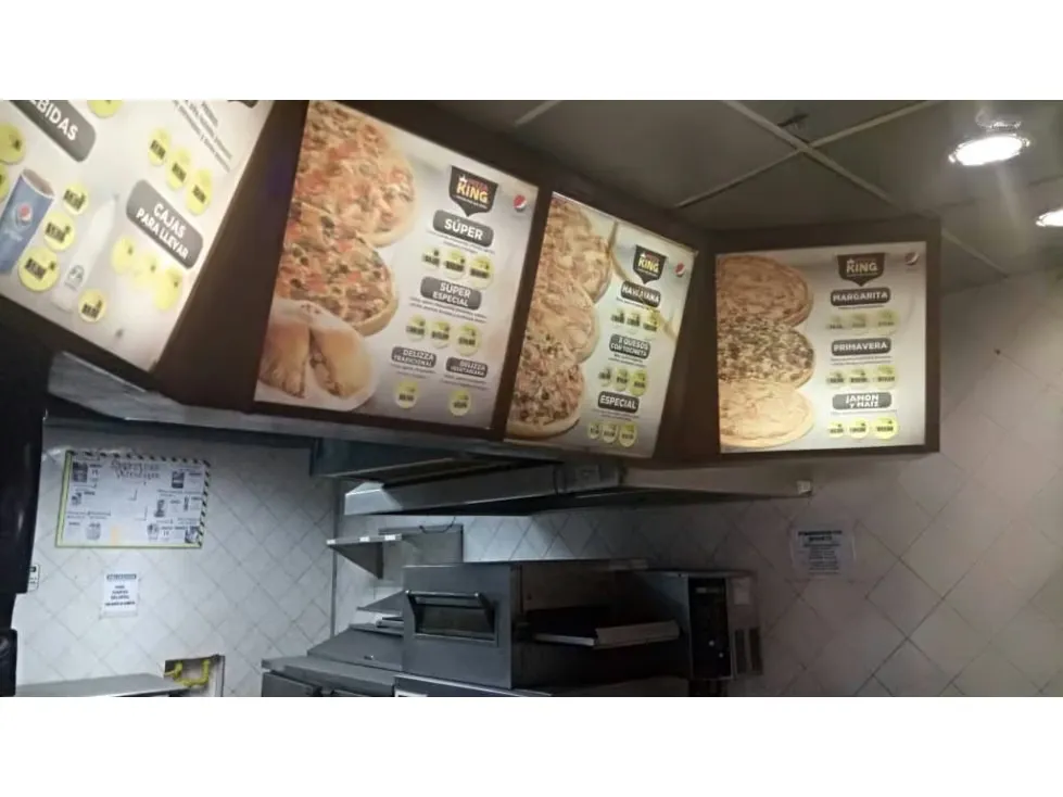 Alquiler local Multiplaza Victoria 98 mts - 10
